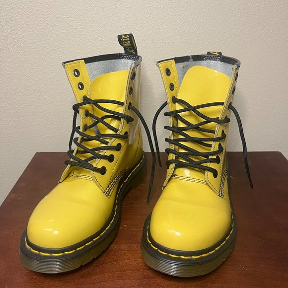 Doc Marten Yellow boots - Picture 1 of 4